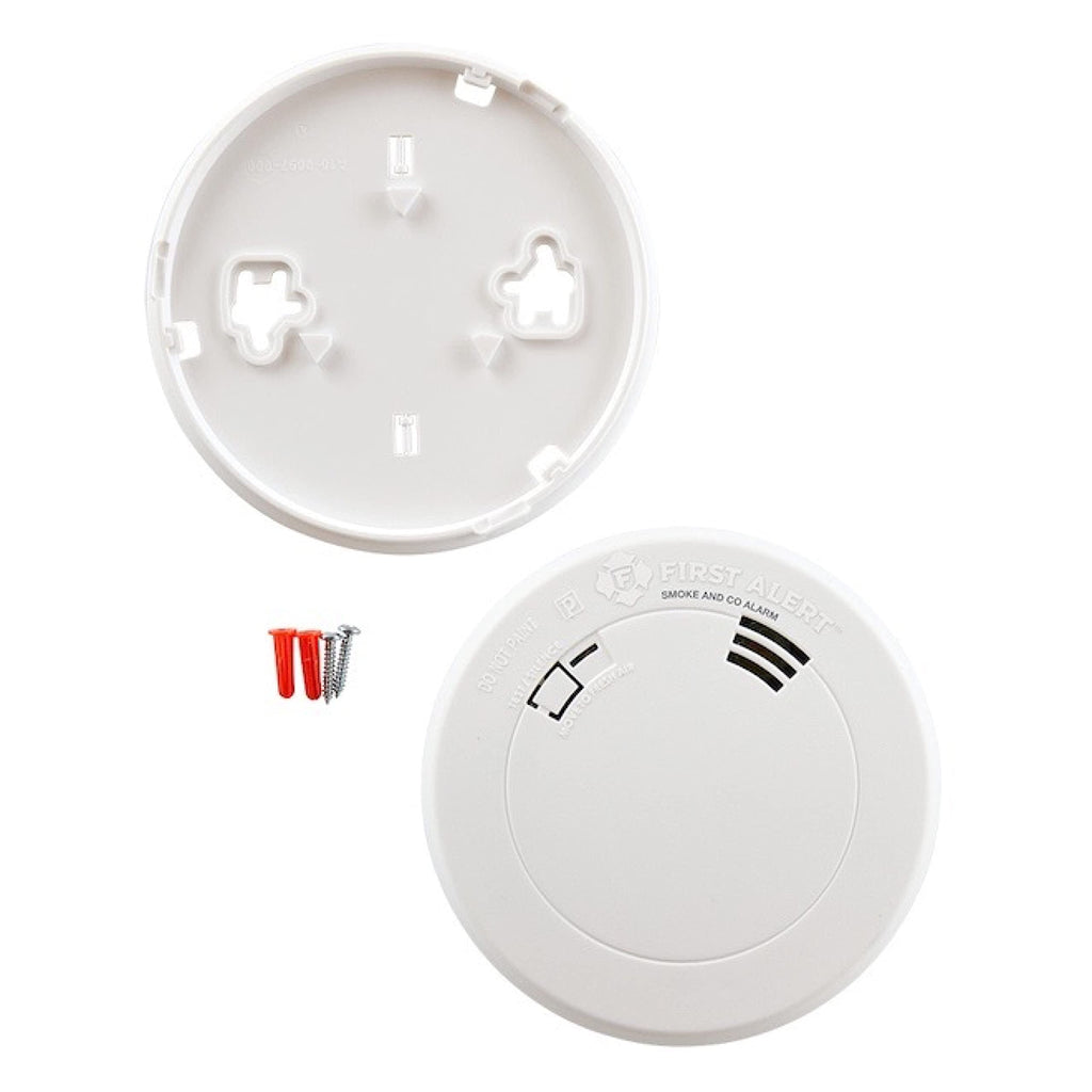 First Alert 10 Year Battery Smoke and Carbon Monoxide Alarm with Voice Alert, White, PRC710VA-6