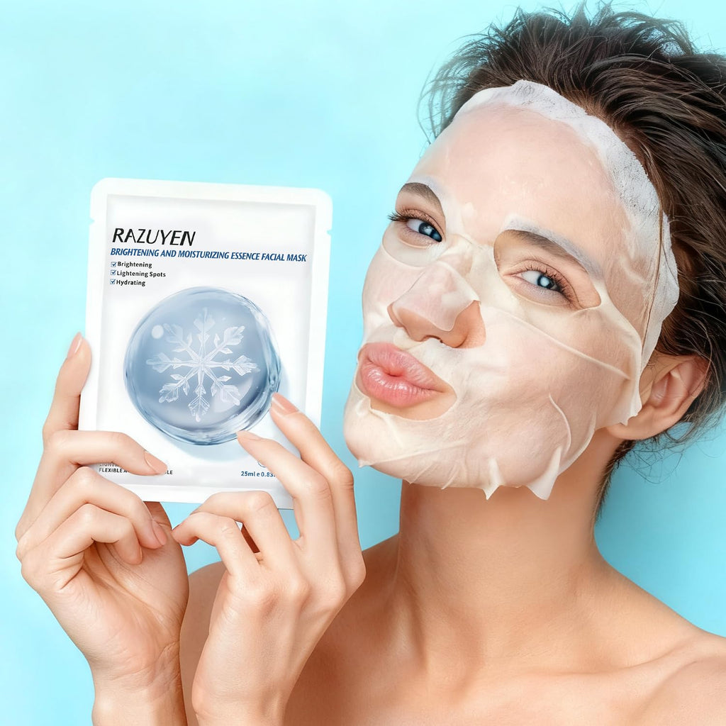 Masque en tissu RAZUYEN sur le visage avec sachet de produit