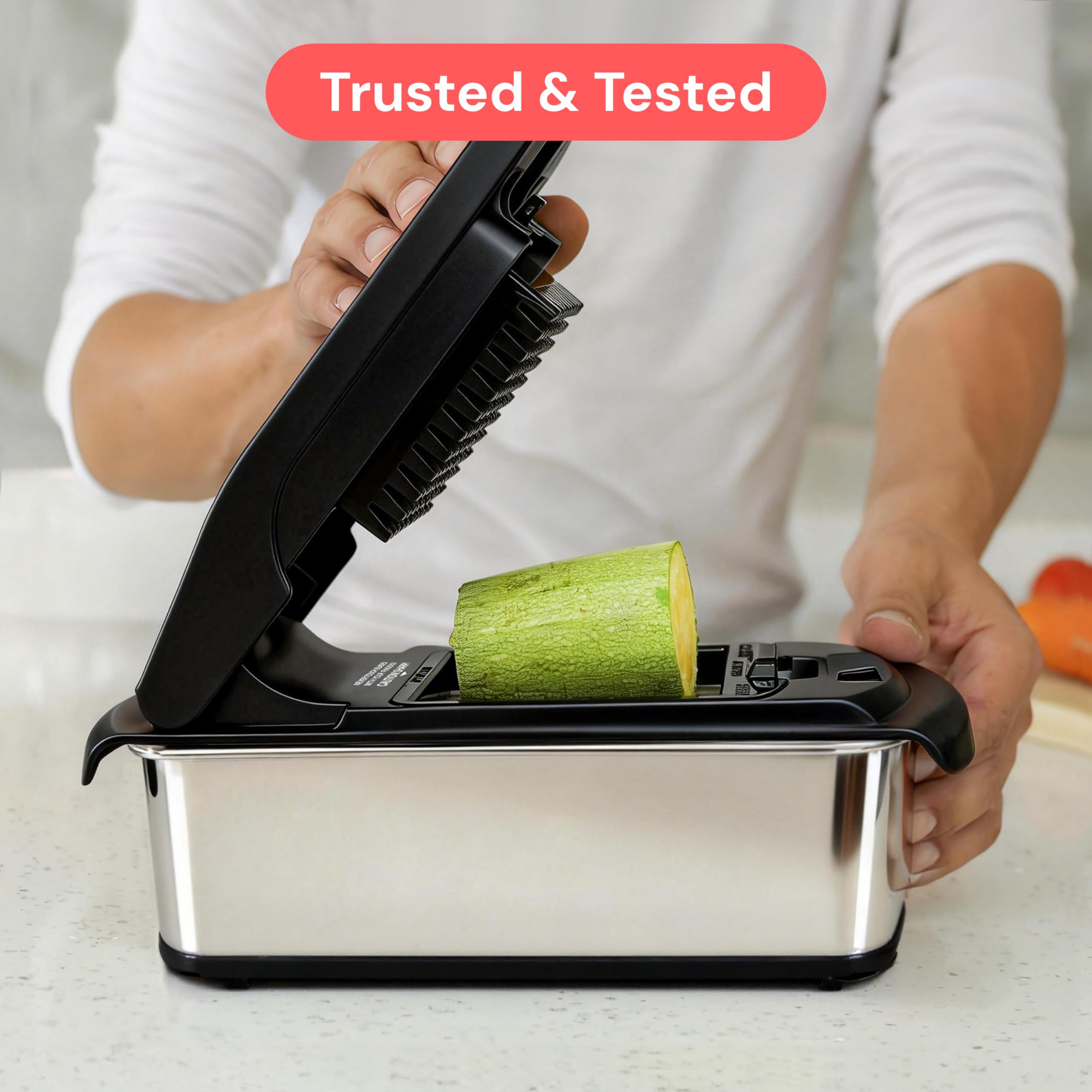 Fullstar Vegetable Chopper & Cutter - Slicer Dicer Spiralizer with Container for Food Veggie Onion Cucumber Tomato Salad Potato French Fry - Kitchen Essentials & Gadgets (PRO 4-in-1, White)