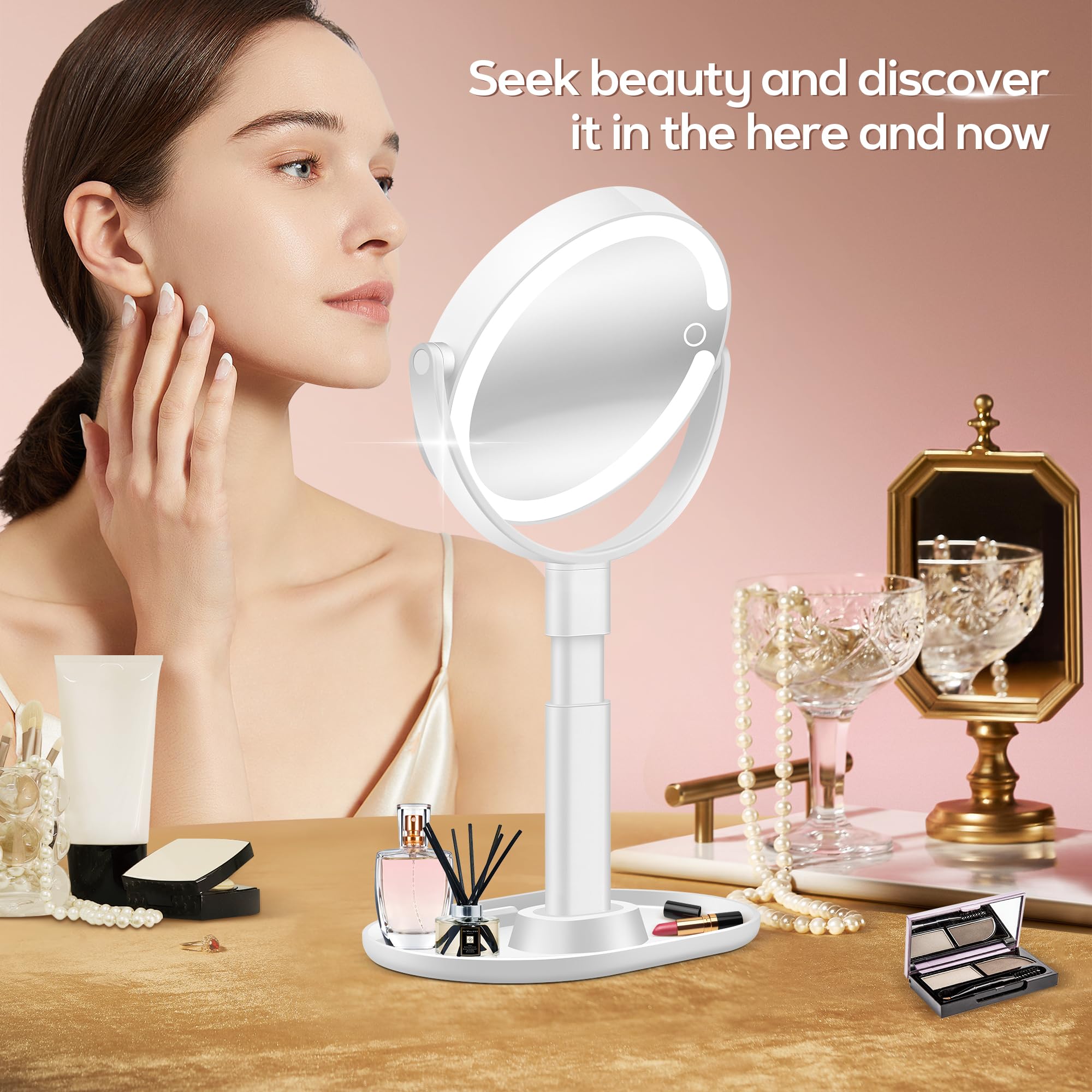 Miroir de maquillage lumineux rond sur pied blanc, reflet du visage